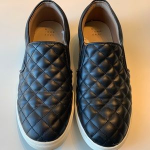 A New Day slip on Black leather tennis shoes